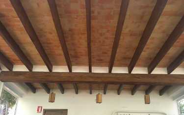 <p>Rustic roof</p>